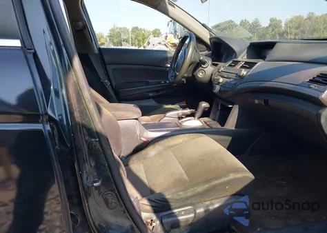 2008 Honda Accord 2.4 Lx from USA, damaged, VIN 1HGCP26318A123805